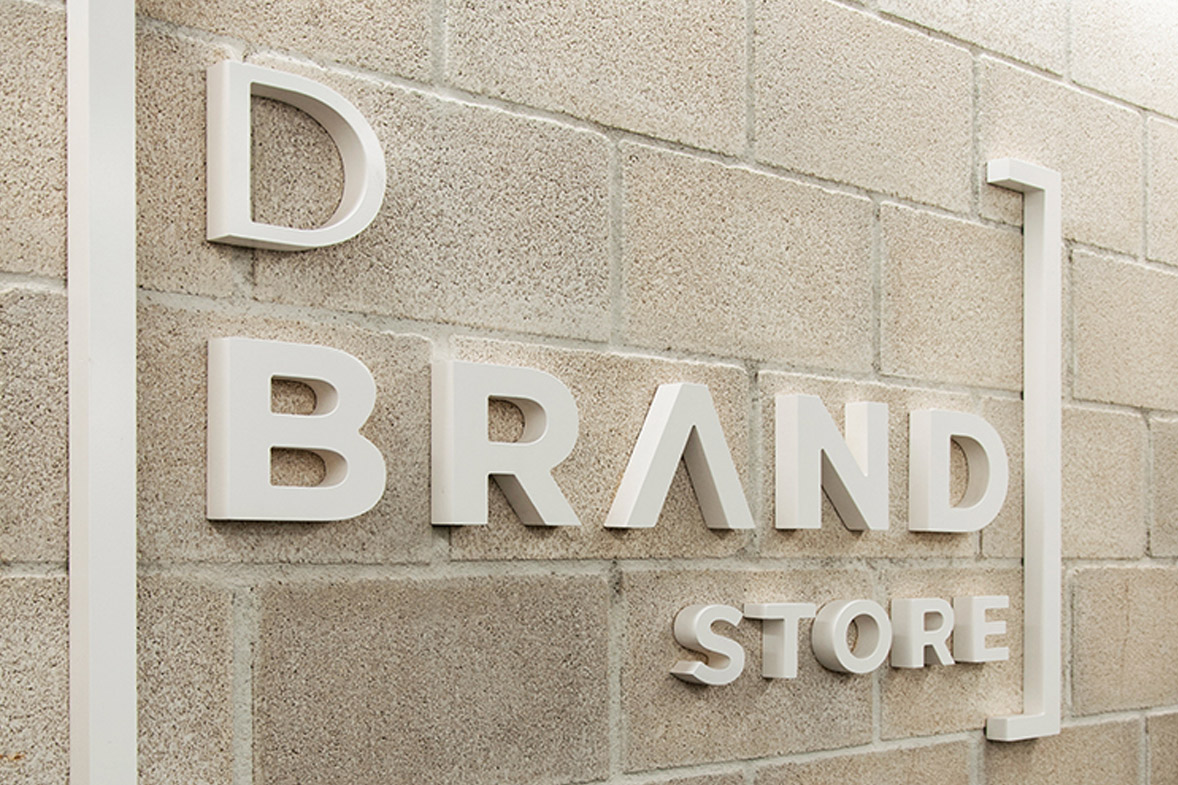 proyecto interiorismo tienda deporte d brand store valencia