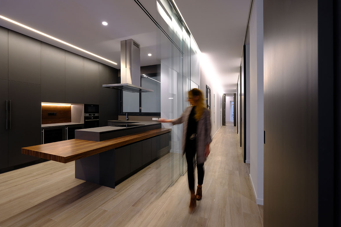 vivienda-mar-arquitectura-y-diseno-total-arquitecto-interiorismo-constructora-valencia-elo-construcciones-masefe-reforma-vivienda-lujo-01